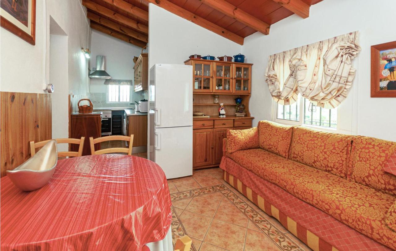 Awesome Home In Antequera With Wifi Bagian luar foto