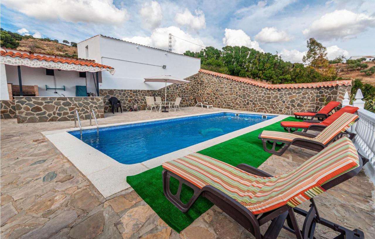 Awesome Home In Antequera With Wifi Bagian luar foto